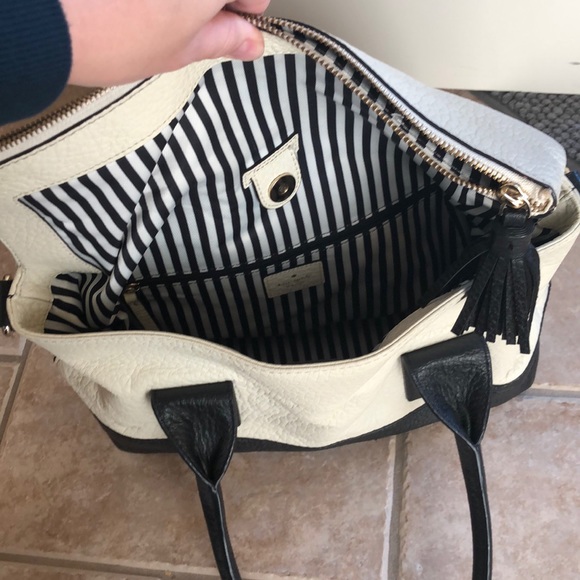 Kate Spade purse - Picture 2 of 2